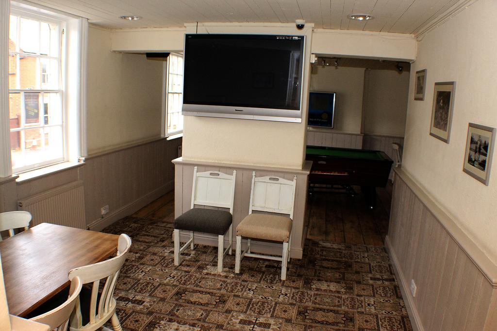 The Crown Bed & Breakfast West Haddon ภายนอก รูปภาพ